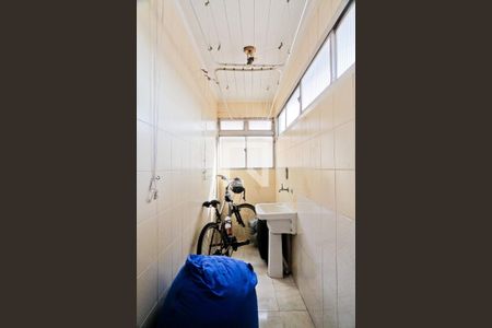 Casa à venda com 320m², 8 quartos e 3 vagasÁrea de Serviço