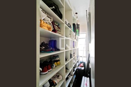 Casa à venda com 320m², 8 quartos e 3 vagasCasa 4 - closet