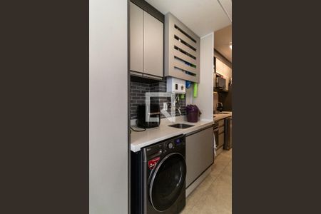 Apartamento à venda com 79m², 2 quartos e 1 vaga Apartamento à venda com 79m², 2 quartos e 1 vagaÁrea de Serviço