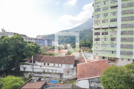 Apartamento à venda com 150m², 3 quartos e 1 vagaÁrea de Serviço