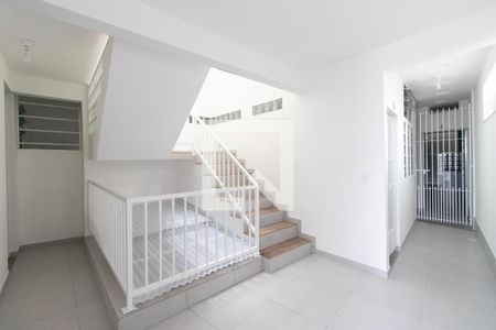 Casa de condomínio para alugar com 40m², 1 quarto e sem vaga Casa de condomínio para alugar com 40m², 1 quarto e sem vagaÁrea Externa