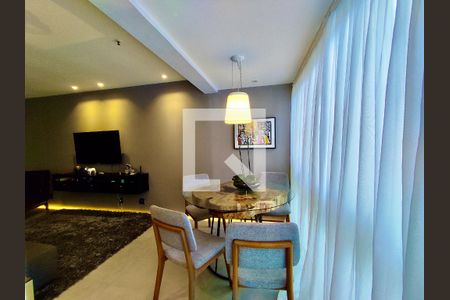 Sala de apartamento à venda com 2 quartos, 65m² em Lagoa, Rio de Janeiro