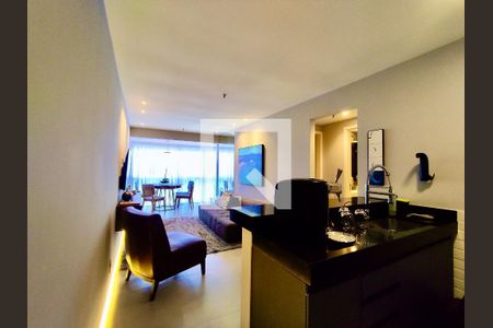 Sala de apartamento à venda com 2 quartos, 65m² em Lagoa, Rio de Janeiro