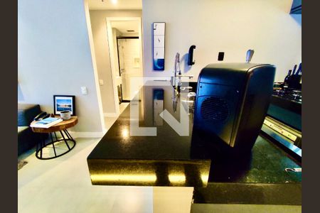 Cozinha americana de apartamento à venda com 2 quartos, 65m² em Lagoa, Rio de Janeiro