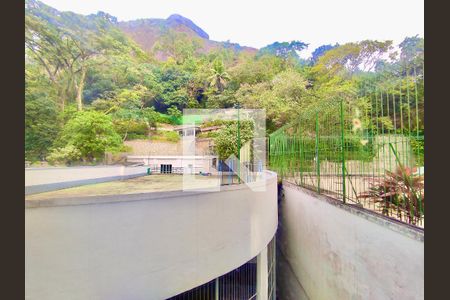 Sala vista de apartamento à venda com 2 quartos, 65m² em Lagoa, Rio de Janeiro