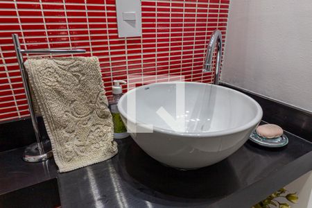 Casa à venda com 137m², 4 quartos e 2 vagasLavabo