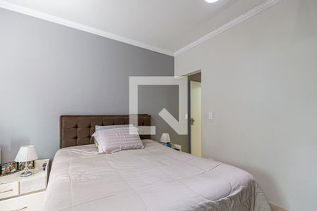 Casa à venda com 137m², 4 quartos e 2 vagasSuite