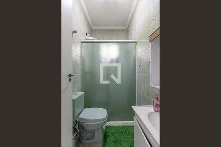 Casa à venda com 137m², 4 quartos e 2 vagasBanheiro