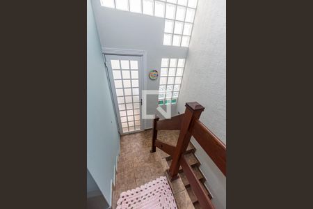 Casa à venda com 137m², 4 quartos e 2 vagasEscada Dormitórios