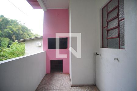 Casa à venda com 60m², 3 quartos e 5 vagas Casa à venda com 60m², 3 quartos e 5 vagasVaranda - Churrasqueira