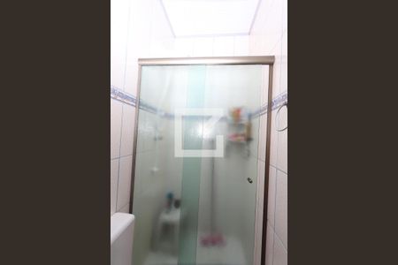 Casa à venda com 300m², 3 quartos e 4 vagasBanheiro da Suíte 1