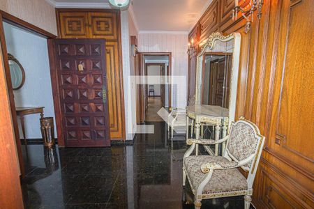 Hall de entrada de apartamento para alugar com 3 quartos, 240m² em Bela Vista, São Paulo