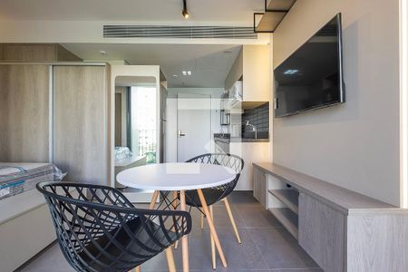 Studio de kitnet/studio para alugar com 1 quarto, 28m² em Jardim das Bandeiras, São Paulo