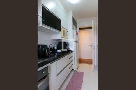 Apartamento à venda com 79m², 2 quartos e 2 vagas Apartamento à venda com 79m², 2 quartos e 2 vagasCozinha