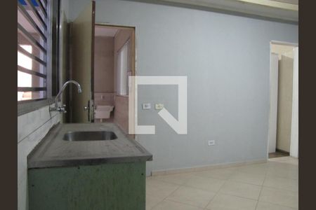 Sala/Cozinha de casa para alugar com 1 quarto, 32m² em Jardim Três Marias, São Paulo