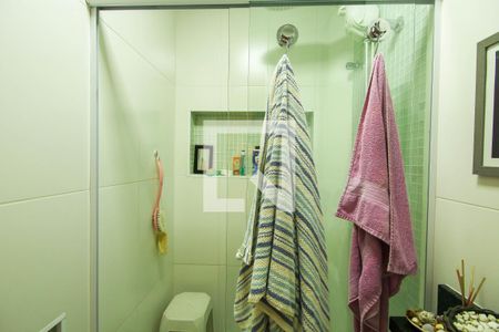 Casa de condomínio à venda com 190m², 3 quartos e 2 vagas Casa de condomínio à venda com 190m², 3 quartos e 2 vagasBanheiro