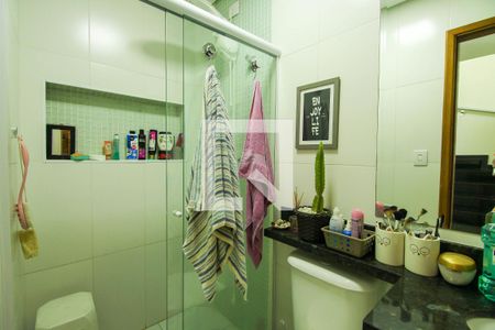 Casa de condomínio à venda com 190m², 3 quartos e 2 vagas Casa de condomínio à venda com 190m², 3 quartos e 2 vagasBanheiro