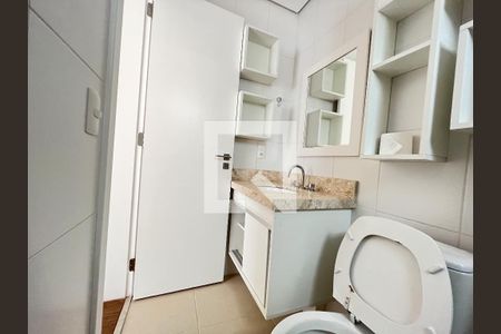Apartamento para alugar com 78m², 2 quartos e 2 vagas Apartamento para alugar com 78m², 2 quartos e 2 vagasBanheiro da Suíte