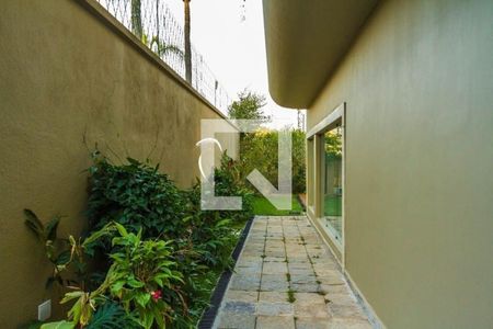 Casa à venda com 645m², 5 quartos e 3 vagas
