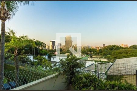 Casa à venda com 645m², 5 quartos e 3 vagas