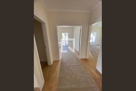 Casa à venda com 460m², 4 quartos e sem vaga