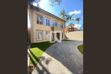 Casa à venda com 460m², 4 quartos e sem vaga