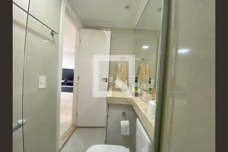 Apartamento à venda com 65m², 2 quartos e 1 vaga Apartamento à venda com 65m², 2 quartos e 1 vagaBanheiro Social
