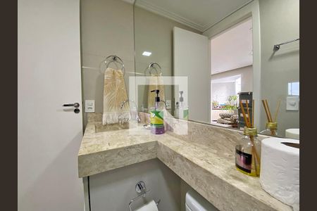 Apartamento à venda com 65m², 2 quartos e 1 vaga Apartamento à venda com 65m², 2 quartos e 1 vagaBanheiro Social