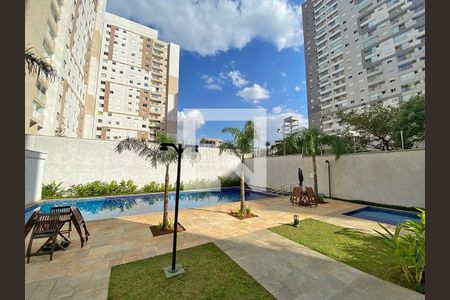 Apartamento à venda com 65m², 2 quartos e 1 vaga Apartamento à venda com 65m², 2 quartos e 1 vagaÁrea comum - Piscina