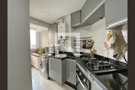 Apartamento à venda com 65m², 2 quartos e 1 vaga Apartamento à venda com 65m², 2 quartos e 1 vagaCozinha