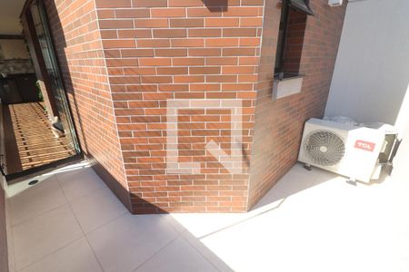 Apartamento à venda com 80m², 2 quartos e 2 vagasVaranda