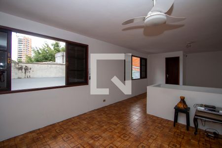 Casa à venda com 261m², 4 quartos e 4 vagasÁrea comum - Salão de festas