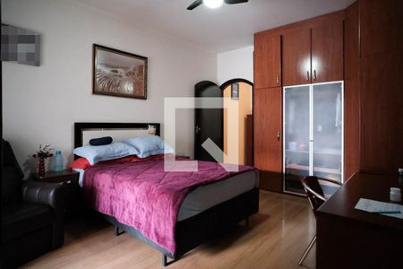 Casa à venda com 200m², 4 quartos e 2 vagas Casa à venda com 200m², 4 quartos e 2 vagasQuarto 2