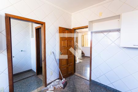 Apartamento à venda com 200m², 4 quartos e 1 vagaCozinha