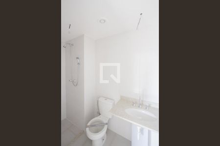 Apartamento para alugar com 61m², 2 quartos e 1 vaga Apartamento para alugar com 61m², 2 quartos e 1 vagaBanheiro da Suíte