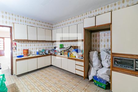 Casa à venda com 130m², 2 quartos e 2 vagas Casa à venda com 130m², 2 quartos e 2 vagasCozinha