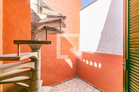 Casa à venda com 130m², 2 quartos e 2 vagas Casa à venda com 130m², 2 quartos e 2 vagasSuite - Varanda