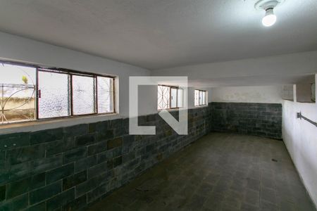 Casa à venda com 420m², 7 quartos e sem vagaPorão