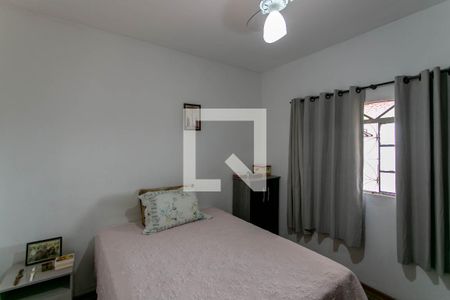 Casa à venda com 420m², 7 quartos e sem vagaQuarto 2