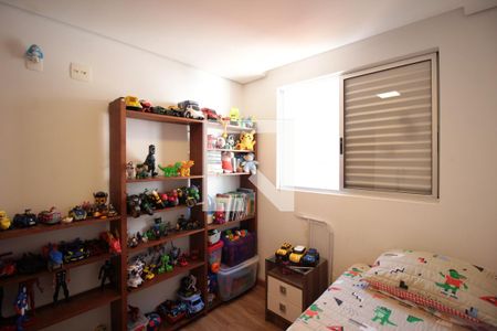 Apartamento à venda com 200m², 4 quartos e 3 vagasQuarto 2