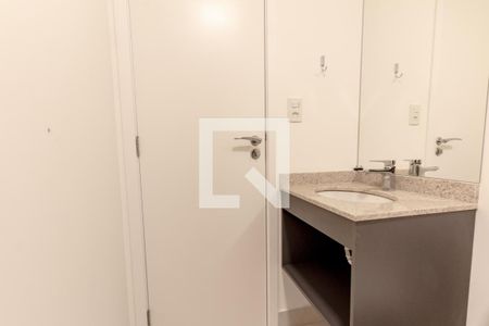Studio à venda com 25m², 1 quarto e sem vaga Studio à venda com 25m², 1 quarto e sem vagaBanheiro