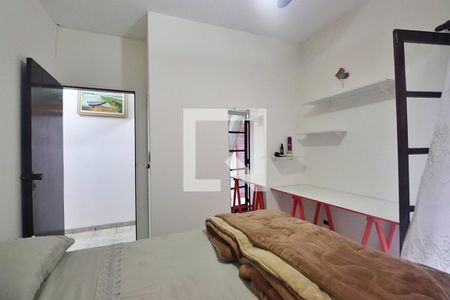 Casa à venda com 235m², 3 quartos e 4 vagasQuarto 2