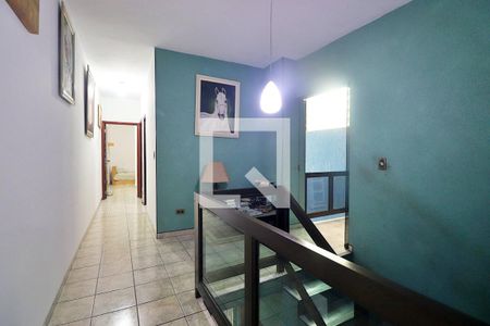 Casa à venda com 235m², 3 quartos e 4 vagasCorredor
