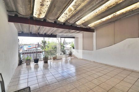 Casa à venda com 235m², 3 quartos e 4 vagasVaranda do Quarto 1 - Suíte