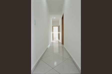 Corredor de casa para alugar com 3 quartos, 100m² em Vila Sao Joao Batista, Guarulhos