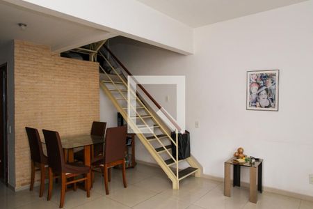 Sala de casa de condomínio à venda com 3 quartos, 127m² em Cachambi, Rio de Janeiro