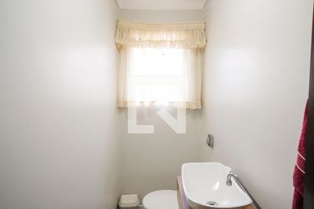 Casa à venda com 151m², 3 quartos e 2 vagasLavabo