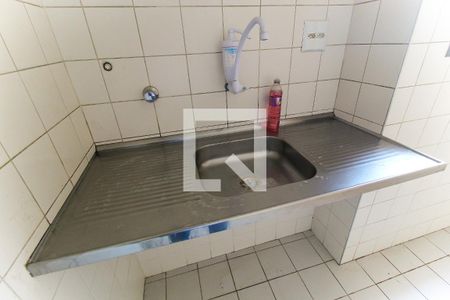 Apartamento à venda com 52m², 2 quartos e 1 vaga Apartamento à venda com 52m², 2 quartos e 1 vagaCozinha e Área de Serviço