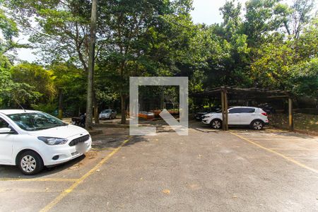 Apartamento à venda com 52m², 2 quartos e 1 vaga Apartamento à venda com 52m², 2 quartos e 1 vagaEstacionamento