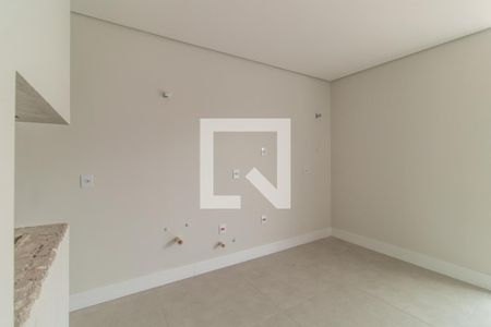Casa de condomínio à venda com 200m², 3 quartos e 2 vagas Casa de condomínio à venda com 200m², 3 quartos e 2 vagasCozinha e Área de Serviço